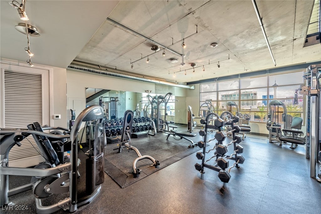 JUHL Fitness Center with state-of-the-art equipment and city views